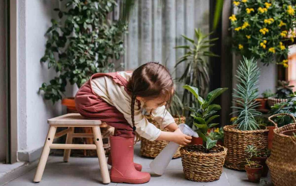 Poisonous Plants To Keep Away From Kids Poisonous Plants To Keep Away From Kids